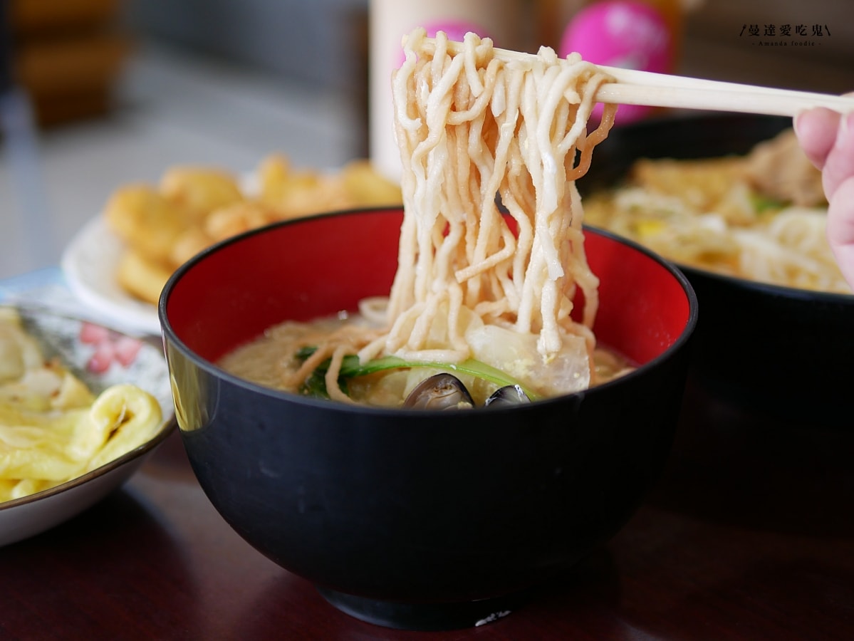 高雄岡山美食｜平價鍋燒、螺螄粉、炸物、飲品通通有「壹零陸複合式茶飲」聚餐外送都適合！高雄學生優惠｜高雄美食推薦