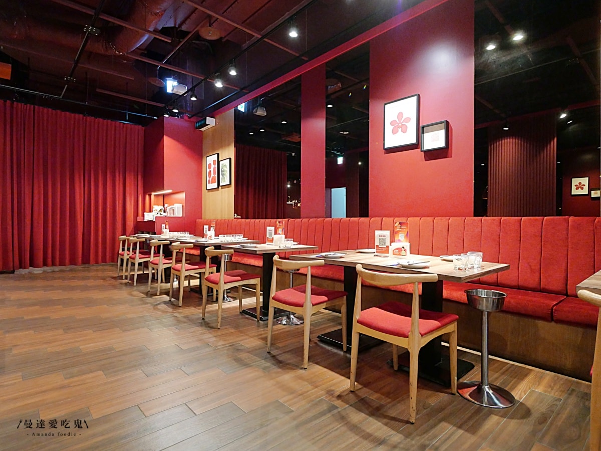 高雄前鎮美食｜道道下飯、泰味滿滿「瓦城泰國料理 SKM Park 店」香葉包雞、鳳梨蝦球一次滿足的泰式好味道！草衙道美食｜前鎮聚餐推薦