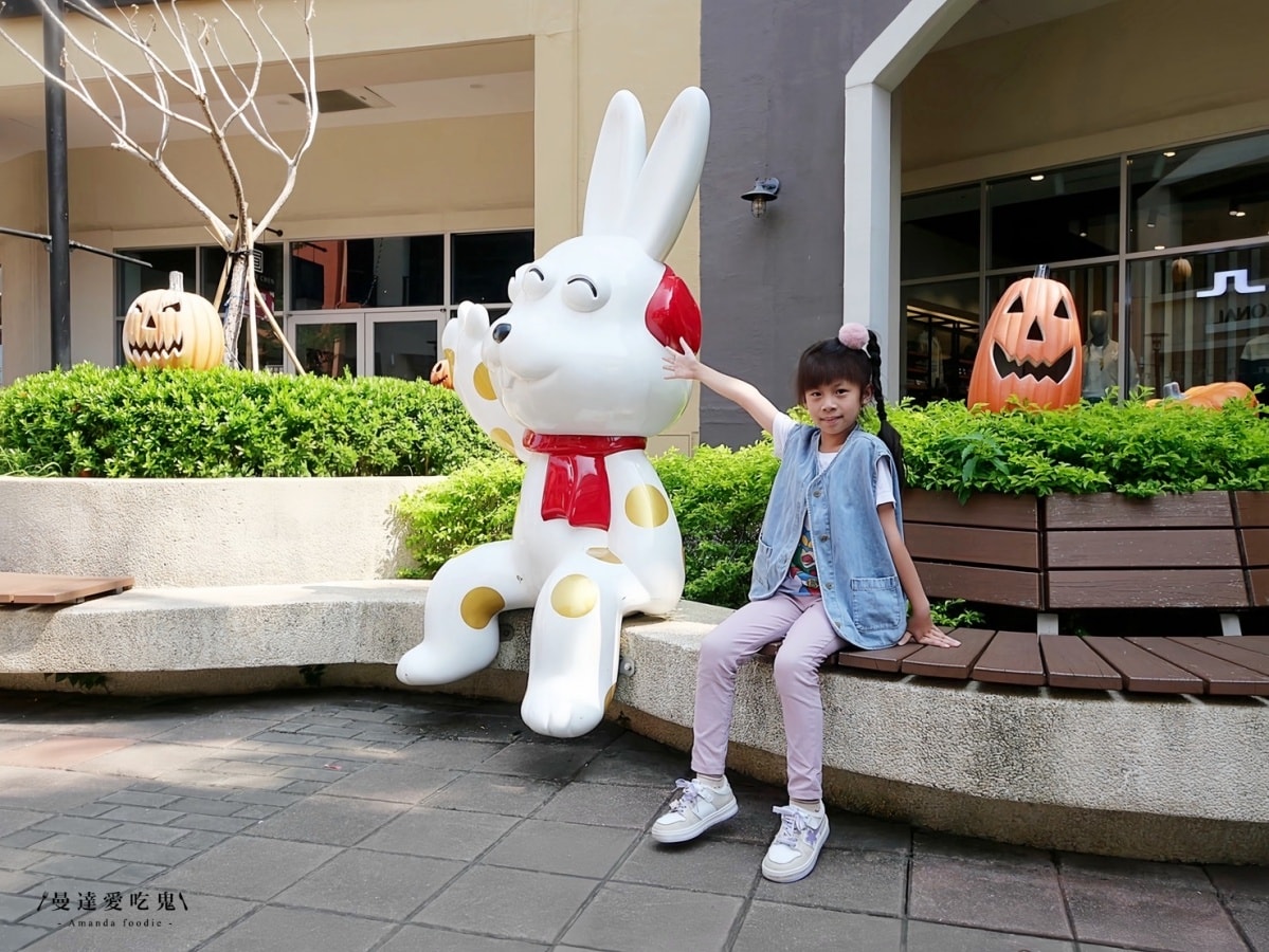 高雄前鎮美食｜道道下飯、泰味滿滿「瓦城泰國料理 SKM Park 店」香葉包雞、鳳梨蝦球一次滿足的泰式好味道！草衙道美食｜前鎮聚餐推薦