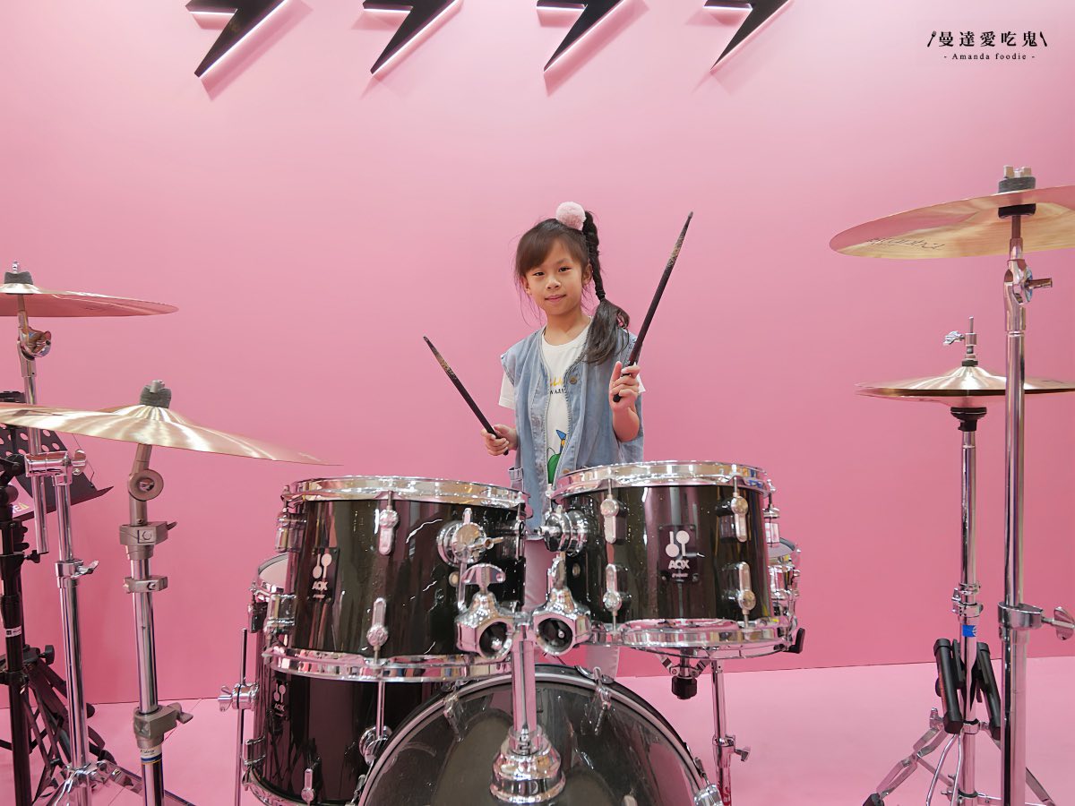 高雄前鎮美食｜道道下飯、泰味滿滿「瓦城泰國料理 SKM Park 店」香葉包雞、鳳梨蝦球一次滿足的泰式好味道！草衙道美食｜前鎮聚餐推薦