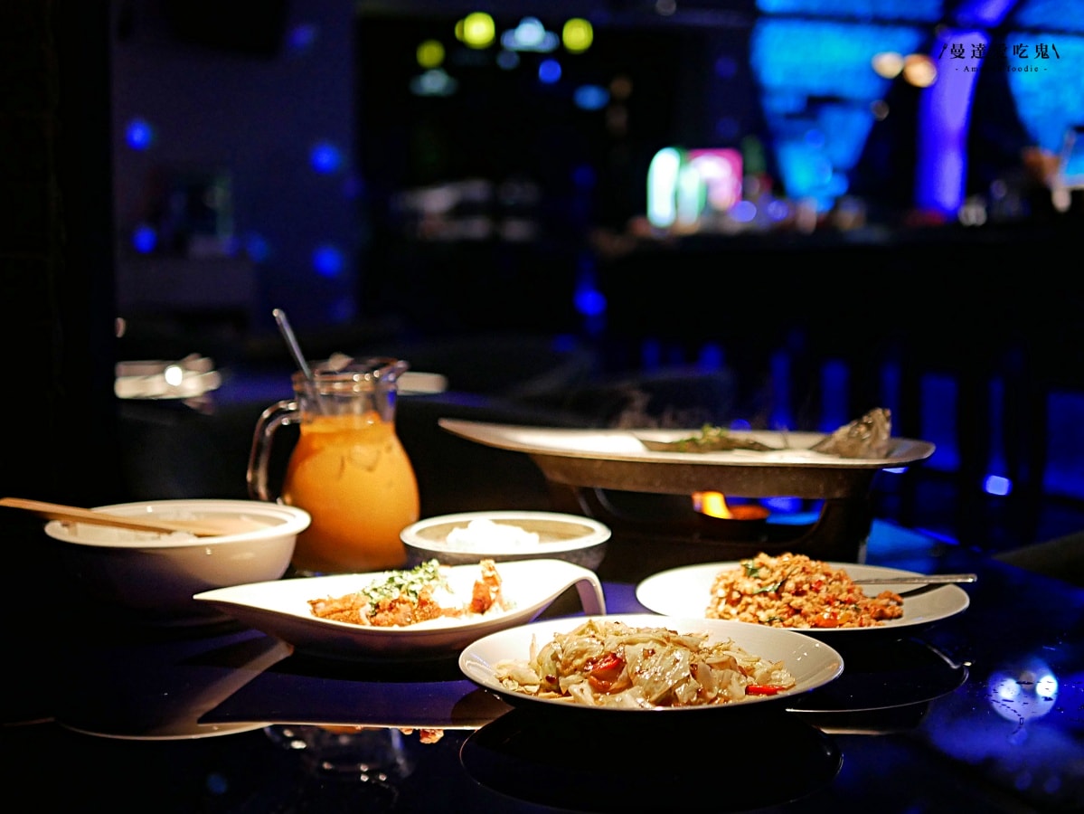 高雄左營美食推薦|巨蛋商圈高質感餐酒館朝聖「Roof.屋頂」招牌雙人套餐多道料理一次滿足的泰味饗宴!高雄慶生推薦|高雄生日優惠 - 第20張圖 高雄左營美食推薦|巨蛋商圈高質感餐酒館朝聖「Roof.屋頂」招牌雙人套餐多道料理一次滿足的泰味饗宴!高雄慶生推薦|高雄生日優惠