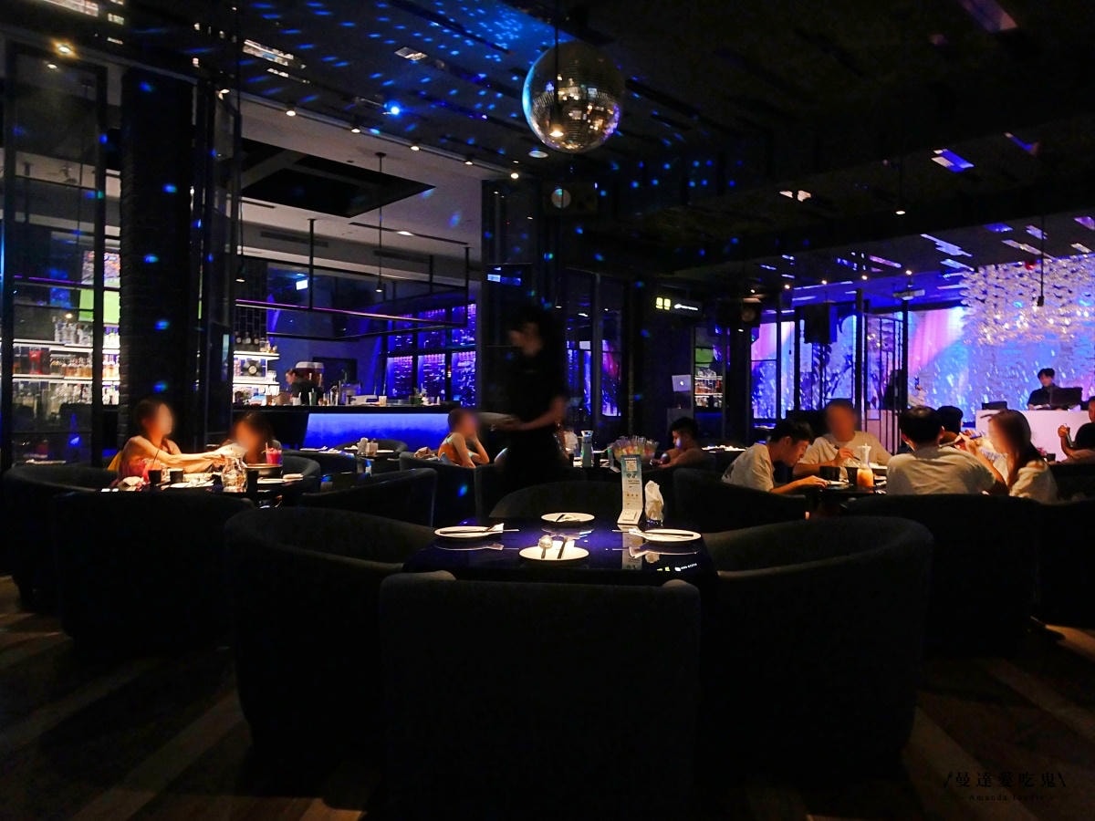 高雄左營美食推薦|巨蛋商圈高質感餐酒館朝聖「Roof.屋頂」招牌雙人套餐多道料理一次滿足的泰味饗宴!高雄慶生推薦|高雄生日優惠 - 第2張圖 高雄左營美食推薦|巨蛋商圈高質感餐酒館朝聖「Roof.屋頂」招牌雙人套餐多道料理一次滿足的泰味饗宴!高雄慶生推薦|高雄生日優惠