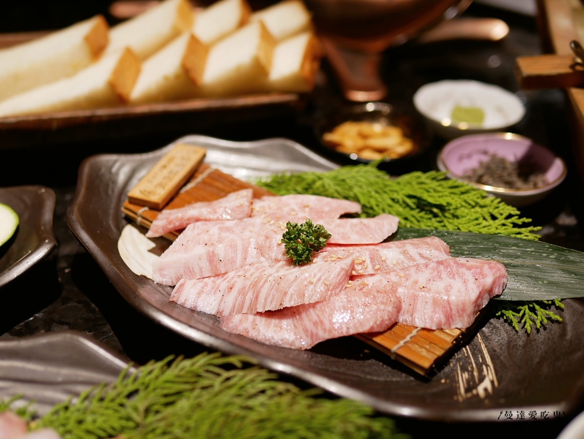 專人代烤呈現和牛與頂級肉品的迷人滋味「箱舟燒肉」台南安平日式建築質感燒肉店！安平美食推薦｜台南美食推薦