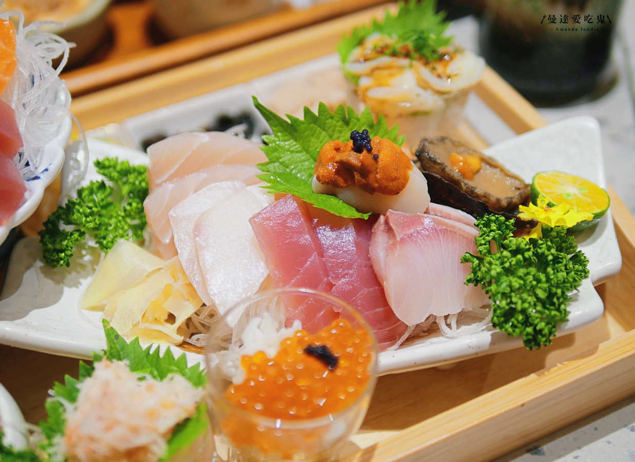 這絕對是我吃過最澎湃的日料雙人套餐「椿椛和食」兼具視覺與味覺的雙重饗宴，彷彿秒飛東京穿越啦！嘉義日料推薦｜嘉義約會推薦