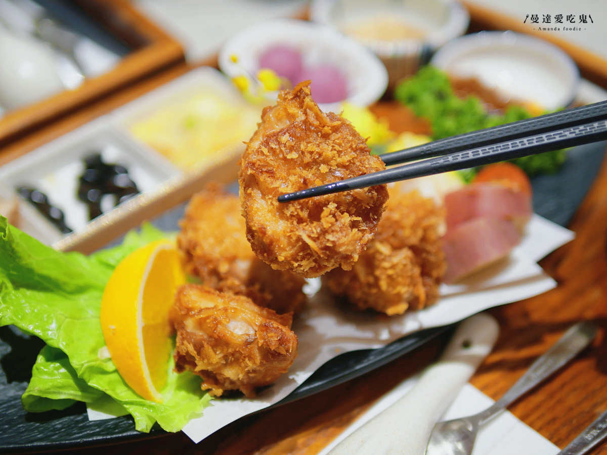 這絕對是我吃過最澎湃的日料雙人套餐「椿椛和食」兼具視覺與味覺的雙重饗宴，彷彿秒飛東京穿越啦！嘉義日料推薦｜嘉義約會推薦