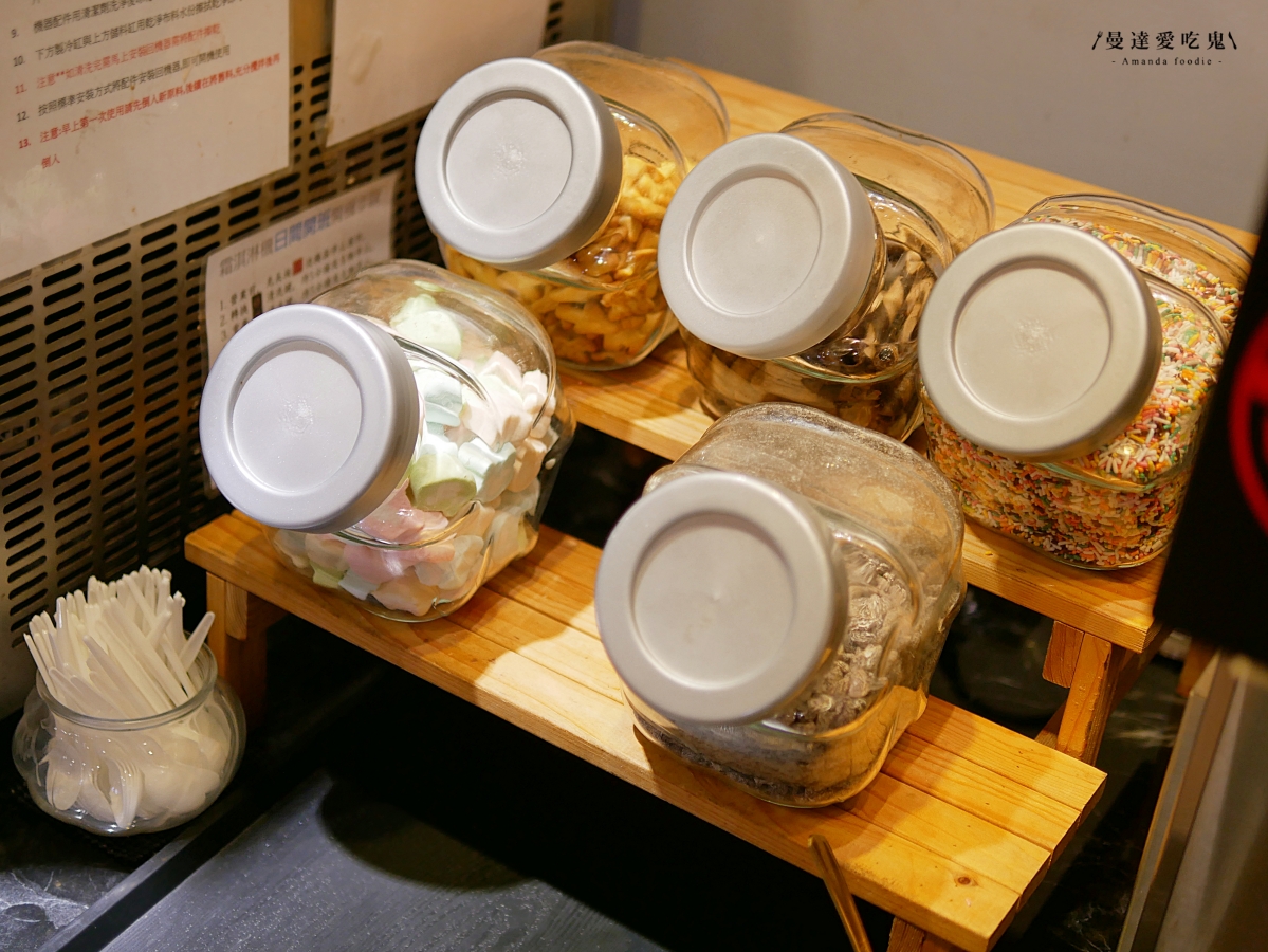 假日人潮不斷的自助吧吃到飽火鍋店「武鍋物北斗店」4小時蔬菜熬煮高湯清甜對味還免收服務費！彰化北斗美食｜彰化火鍋推薦