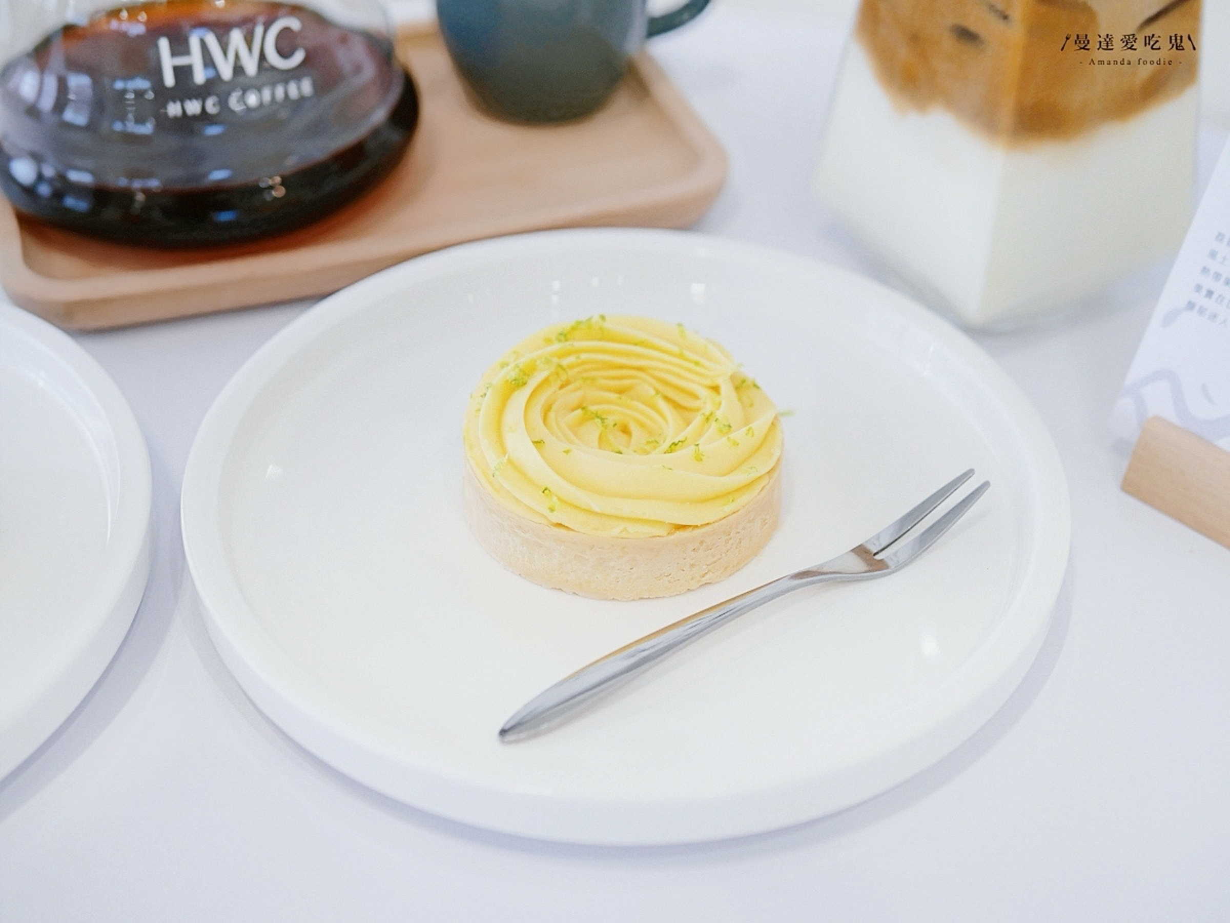 HWC 黑沃咖啡台中青河店｜北屯午後的藝伎香氣時光，精品手沖與法式甜點的溫柔邂逅！台中咖啡廳推薦｜台中下午茶推薦