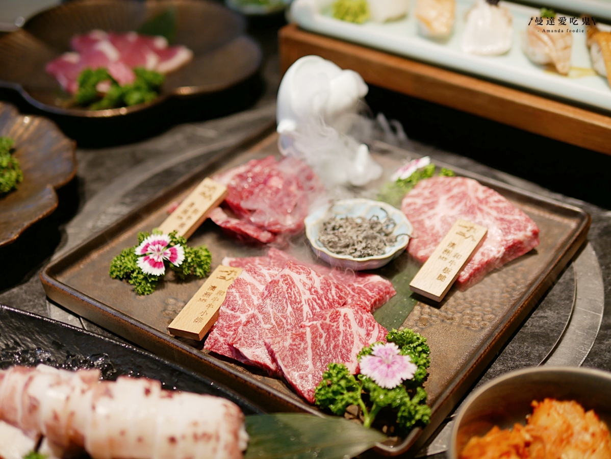 浪漫程度爆表!聽音樂、看海景,享受質感燒肉空間「1928燒肉總鋪-高流海洋店」假日現場駐唱超加分!駁二美食推薦|高雄約會推薦 - 第19張圖