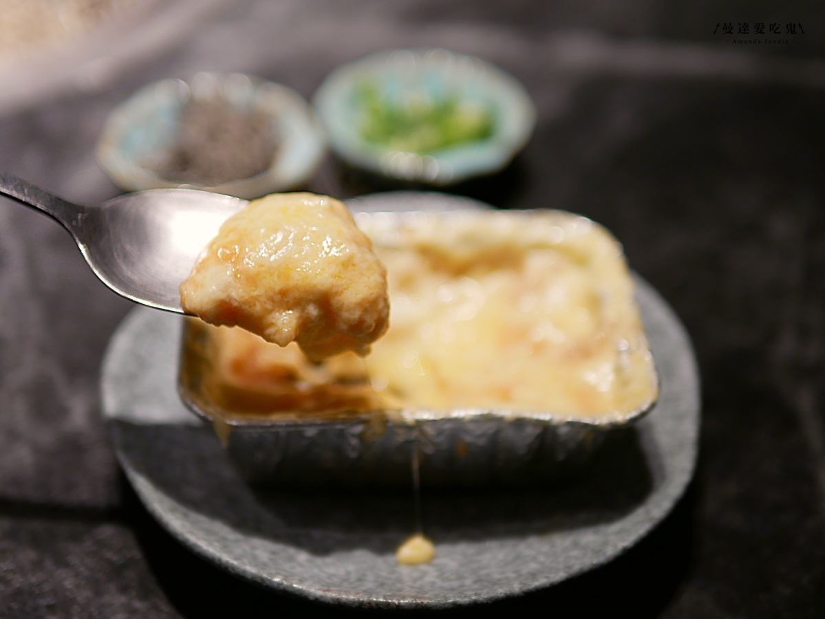 浪漫程度爆表!聽音樂、看海景,享受質感燒肉空間「1928燒肉總鋪-高流海洋店」假日現場駐唱超加分!駁二美食推薦|高雄約會推薦 - 第36張圖