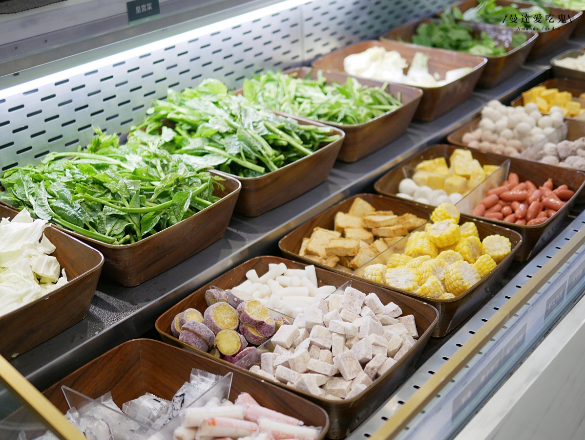 鳳山聚餐推薦|軟嫩和牛、澎湃海鮮鍋物一次滿足「伊根鍋屋文中店」自助吧蔬菜、飲料、冰品暢享!鳳山火鍋推薦|高雄美食推薦 - 第9張圖