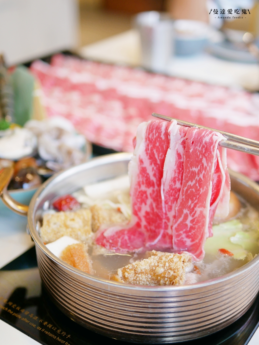 鳳山聚餐推薦|軟嫩和牛、澎湃海鮮鍋物一次滿足「伊根鍋屋文中店」自助吧蔬菜、飲料、冰品暢享!鳳山火鍋推薦|高雄美食推薦 - 第21張圖