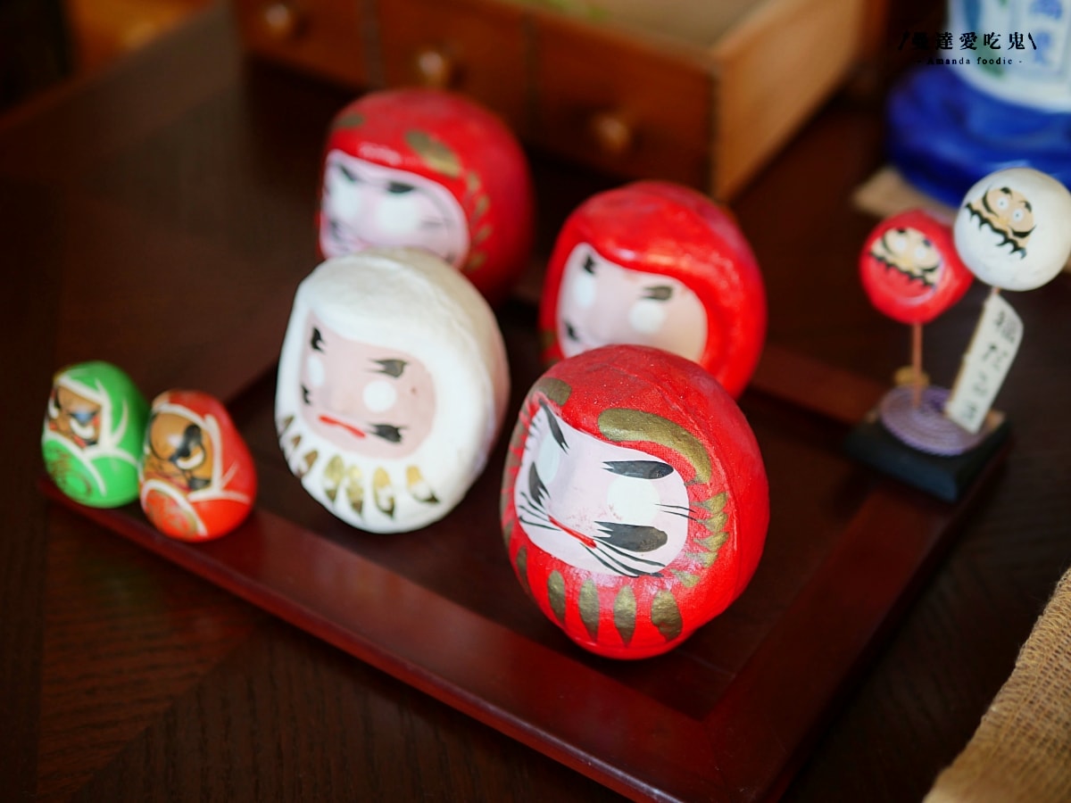 隱藏在巷弄裡的靜謐角落「清泉咖啡」坐在窗邊細細感受老派咖啡廳的復古魅力！鹿港咖啡廳推薦｜彰化咖啡廳推薦