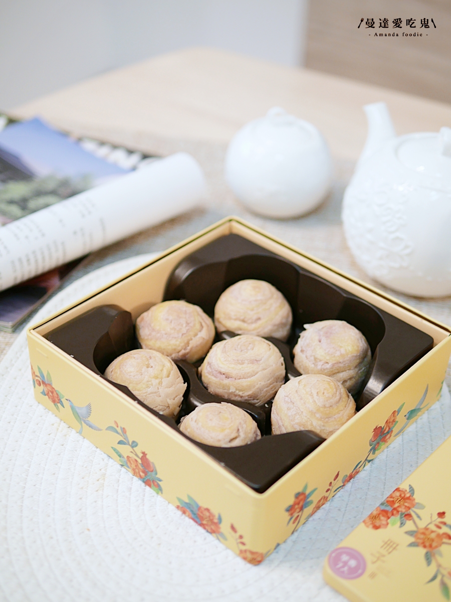 顏值與口感都在線！2026 過年禮盒開箱「冊子彩鳥飛悅禮盒」不僅包裝好看、內容物更是滿滿驚喜！宅配美食推薦｜台南美食推薦