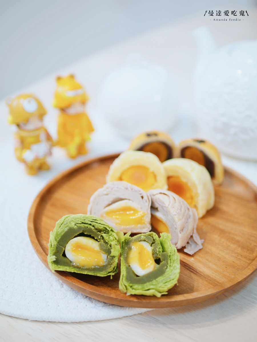 顏值與口感都在線！2026 過年禮盒開箱「冊子彩鳥飛悅禮盒」不僅包裝好看、內容物更是滿滿驚喜！宅配美食推薦｜台南美食推薦