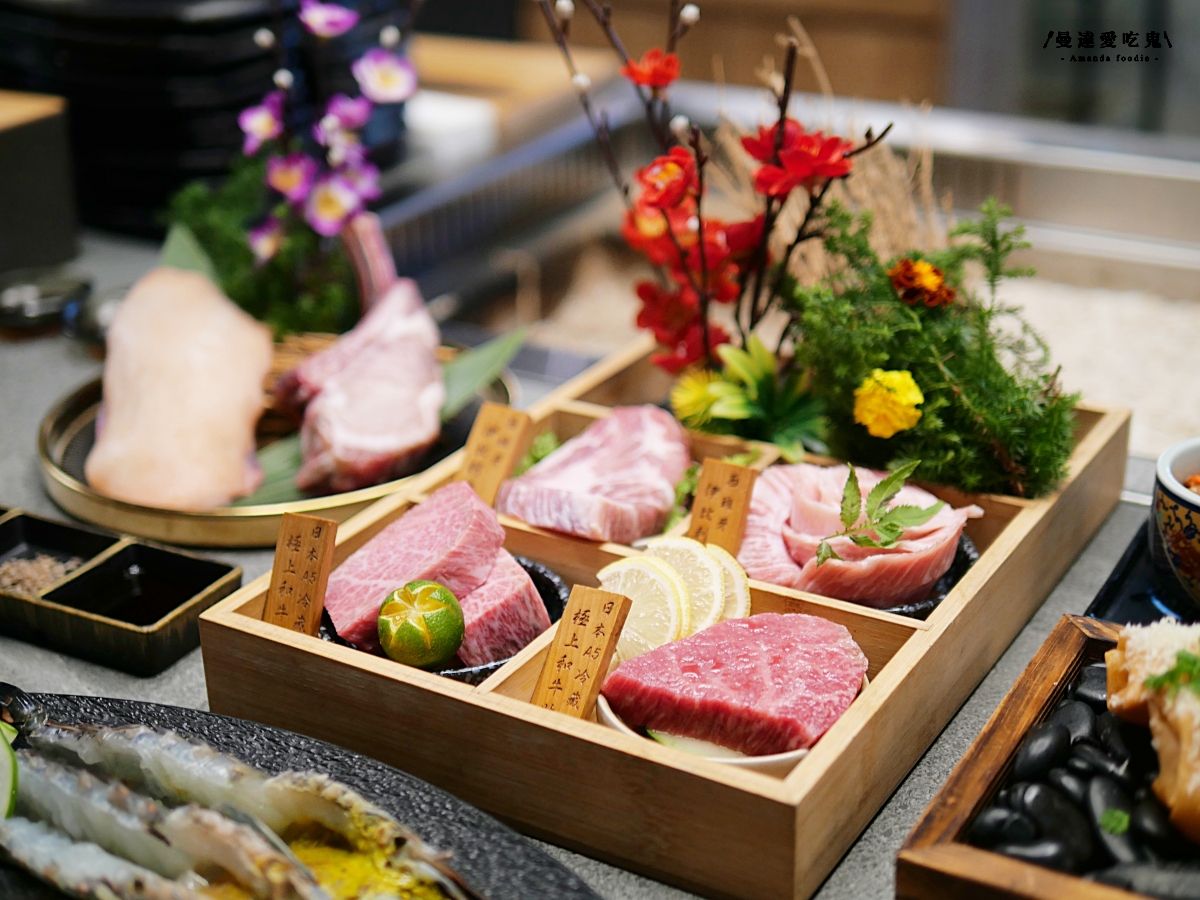 每一口都值得被好好款待,專人桌邊代烤的細節美學「明燒肉 文自旗艦店」主打熟成肉品和活體海鮮的高質感左營燒肉!左營美食推薦|高雄燒肉推薦 - 第26張圖 每一口都值得被好好款待,專人桌邊代烤的細節美學「明燒肉 文自旗艦店」主打熟成肉品和活體海鮮的高質感左營燒肉!左營美食推薦|高雄燒肉推薦
