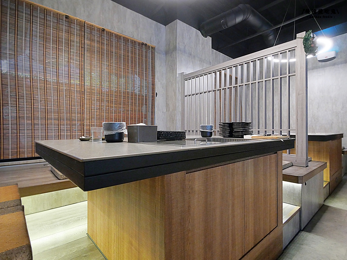 每一口都值得被好好款待,專人桌邊代烤的細節美學「明燒肉 文自旗艦店」主打熟成肉品和活體海鮮的高質感左營燒肉!左營美食推薦|高雄燒肉推薦 - 第5張圖 每一口都值得被好好款待,專人桌邊代烤的細節美學「明燒肉 文自旗艦店」主打熟成肉品和活體海鮮的高質感左營燒肉!左營美食推薦|高雄燒肉推薦