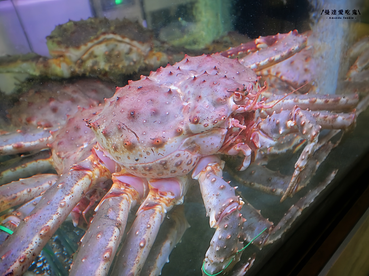 每一口都值得被好好款待,專人桌邊代烤的細節美學「明燒肉 文自旗艦店」主打熟成肉品和活體海鮮的高質感左營燒肉!左營美食推薦|高雄燒肉推薦 - 第7張圖 每一口都值得被好好款待,專人桌邊代烤的細節美學「明燒肉 文自旗艦店」主打熟成肉品和活體海鮮的高質感左營燒肉!左營美食推薦|高雄燒肉推薦