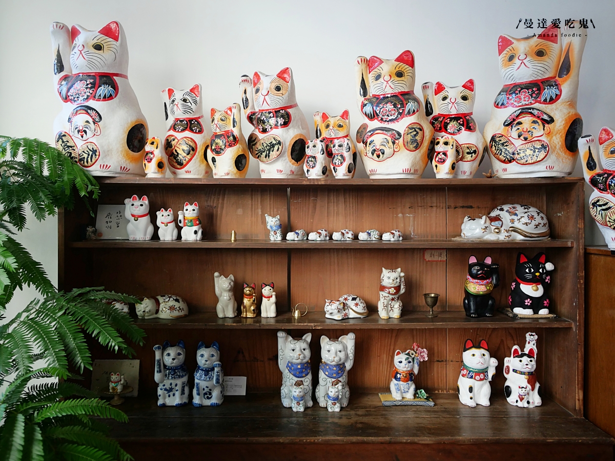 隱藏在巷弄裡的靜謐角落「清泉咖啡」坐在窗邊細細感受老派咖啡廳的復古魅力!鹿港咖啡廳推薦|彰化咖啡廳推薦 - 第6張圖