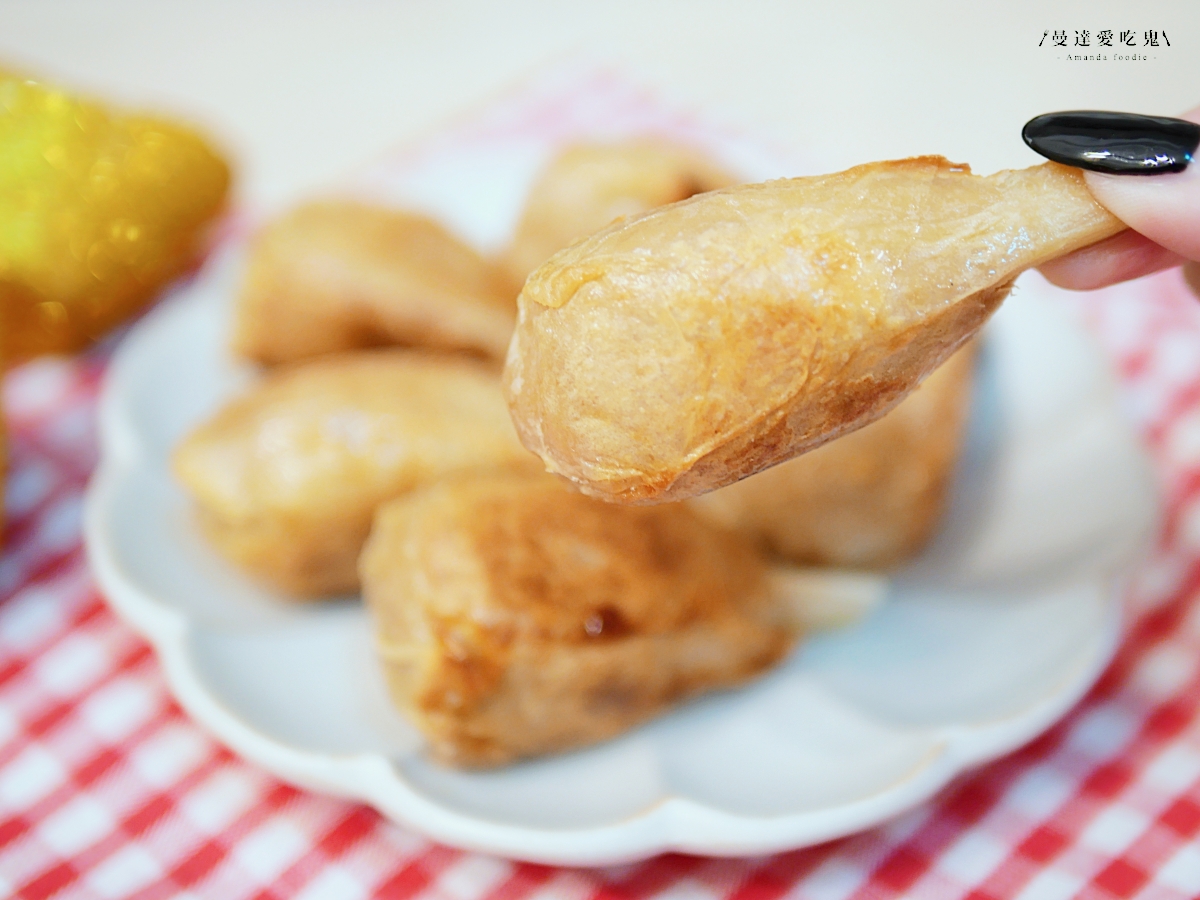 蔬味平生 x 林聖智主廚聯名宅配素食年菜「2026 金馬奔騰富貴組」開箱分享,在家輕鬆覆熱享用澎湃蔬食年菜!素食料理包推薦|2026素食年菜推薦 - 第20張圖 蔬味平生 x 林聖智主廚聯名宅配素食年菜「2026 金馬奔騰富貴組」開箱分享,在家輕鬆覆熱享用澎湃蔬食年菜!素食料理包推薦|2026素食年菜推薦