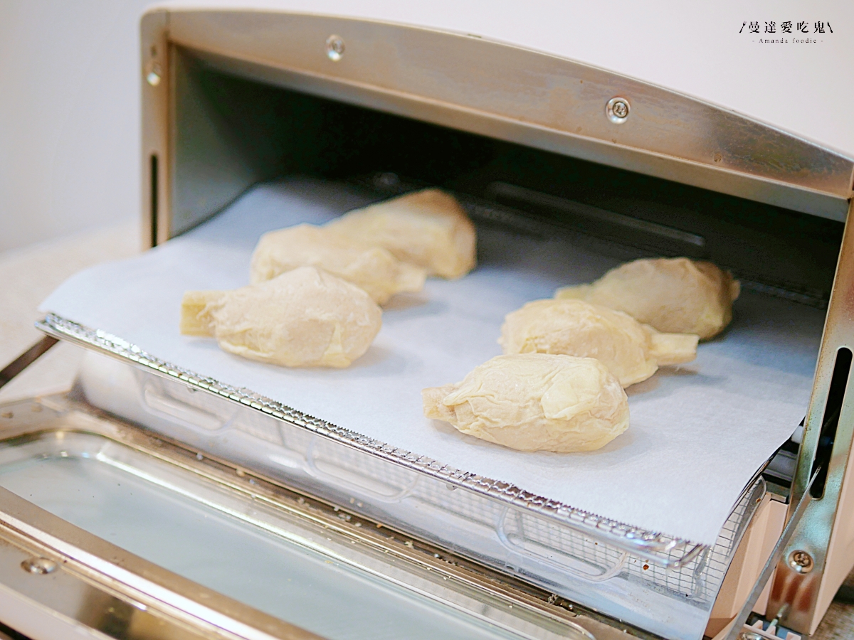 蔬味平生 x 林聖智主廚聯名宅配素食年菜「2026 金馬奔騰富貴組」開箱分享,在家輕鬆覆熱享用澎湃蔬食年菜!素食料理包推薦|2026素食年菜推薦 - 第7張圖 蔬味平生 x 林聖智主廚聯名宅配素食年菜「2026 金馬奔騰富貴組」開箱分享,在家輕鬆覆熱享用澎湃蔬食年菜!素食料理包推薦|2026素食年菜推薦