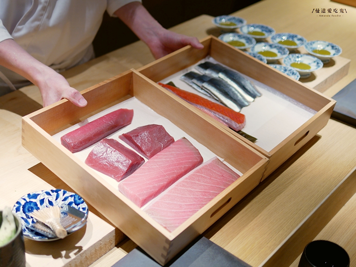 日料控必收！細細品味一場有節奏的高質感無菜單料理「塩露 Omakase」從清爽到濃厚的極致味覺饗宴！台南美食推薦｜台南約會推薦