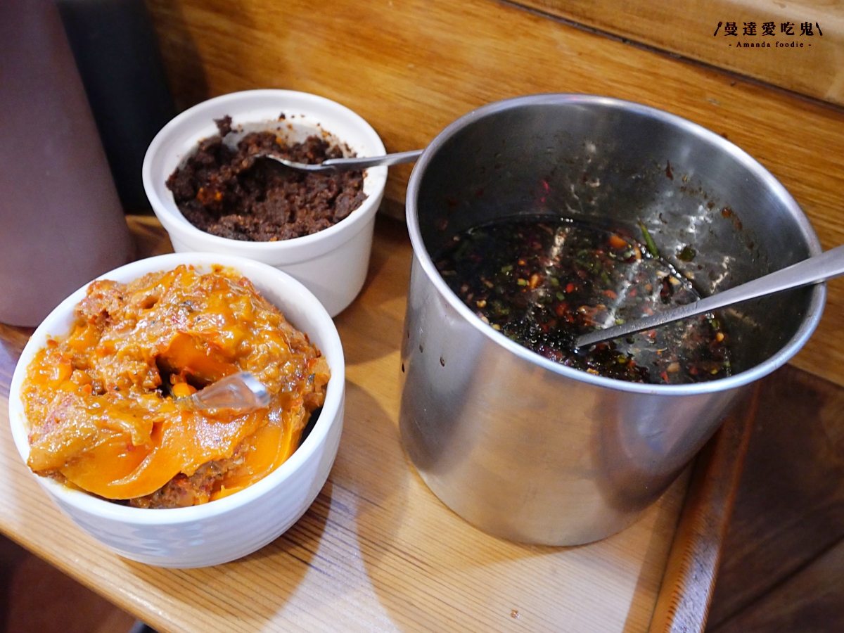 彰化美食|銅板價格享受豐富小吃「鹿港圓環頂麵食館」 美味意麵與$10平價滷味一次滿足!鹿港美食推薦|鹿港小吃推薦 - 第5張圖 彰化美食|銅板價格享受豐富小吃「鹿港圓環頂麵食館」 美味意麵與$10平價滷味一次滿足!鹿港美食推薦|鹿港小吃推薦