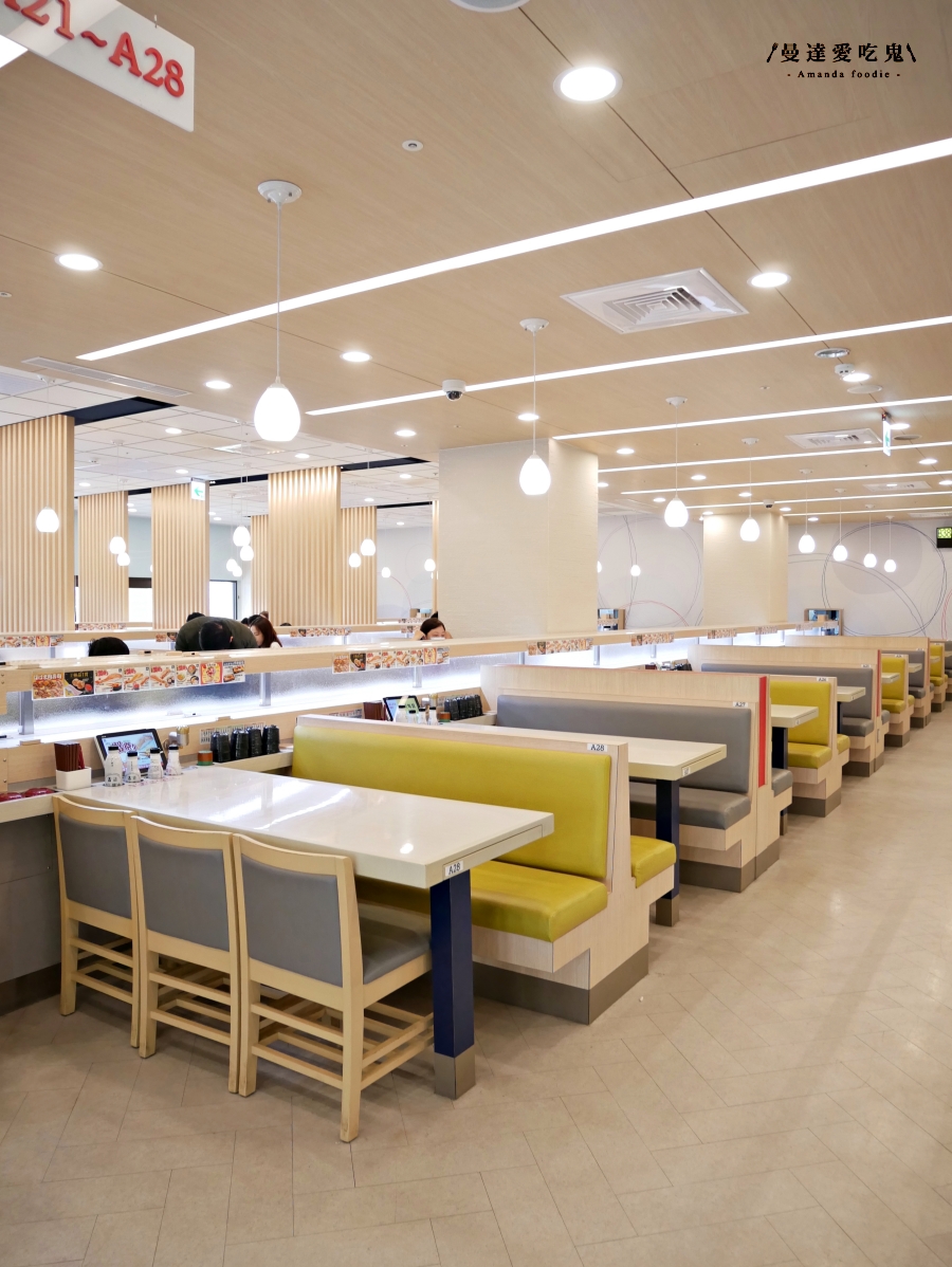 逛麗寶不只買東西！日本人氣平價迴轉壽司「はま寿司 台中麗寶店」購物＋壽司一次滿足的療癒行程！台中麗寶樂園美食｜后里美食推薦