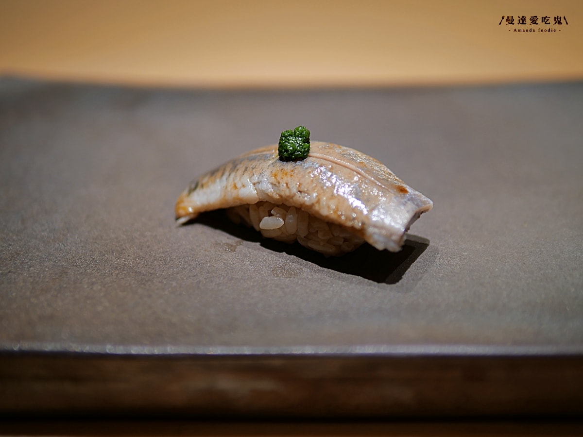 日料控必收！細細品味一場有節奏的高質感無菜單料理「塩露 Omakase」從清爽到濃厚的極致味覺饗宴！台南美食推薦｜台南約會推薦
