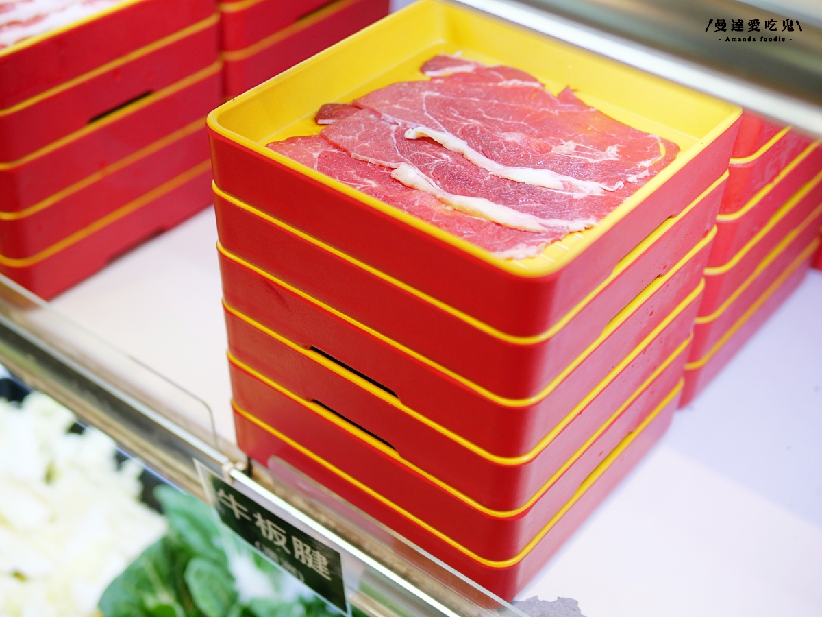 火鍋控注意！在鍋物吃到飽餐廳也能品嚐到銷魂烤鴨「覓 ‧ 鍋物」不收服務費還附設免費停車場超加分！沙鹿美食推薦｜台中美食推薦