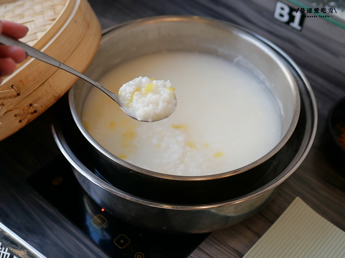 火鍋控注意！在鍋物吃到飽餐廳也能品嚐到銷魂烤鴨「覓 ‧ 鍋物」不收服務費還附設免費停車場超加分！沙鹿美食推薦｜台中美食推薦