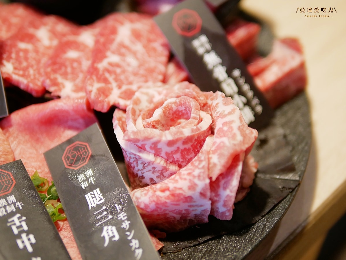 太銷魂！細細品味一頓讓人難忘的極致和牛饗宴「冶炭Yatan 和牛燒肉專門店」獨樹一格的地爐炭火燒肉體驗！台南燒肉推薦｜善化美食推薦