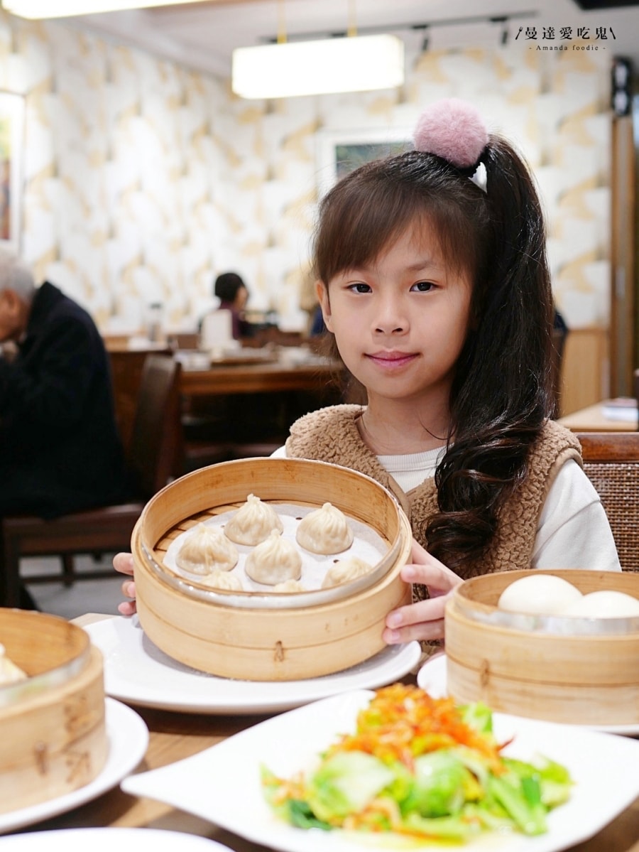 台南東區美食|搬新家再出發「滬品上海湯包」必點蟹粉小籠包、上海湯包爆汁太銷魂!台南美食推薦|台南聚餐推薦 - 第8張圖 台南東區美食|搬新家再出發「滬品上海湯包」必點蟹粉小籠包、上海湯包爆汁太銷魂!台南美食推薦|台南聚餐推薦