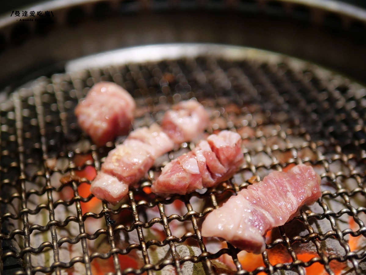 日本和牛盛和拼盤太滿足「老乾杯嘉義耐斯王子店」嘉義17樓高空景觀燒肉再訪！嘉義燒肉推薦｜嘉義美食推薦