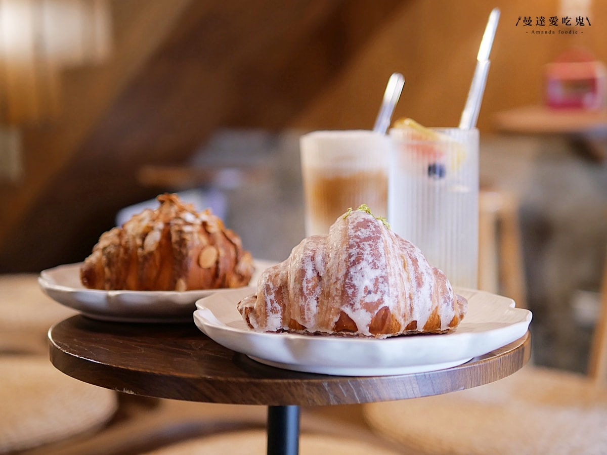 台南甜點推薦｜老宅系最美可頌店「Lilliane Bakery 莉莉安可頌台南店」下午茶約會氛圍感滿點！台南美食推薦｜台南咖啡廳推薦