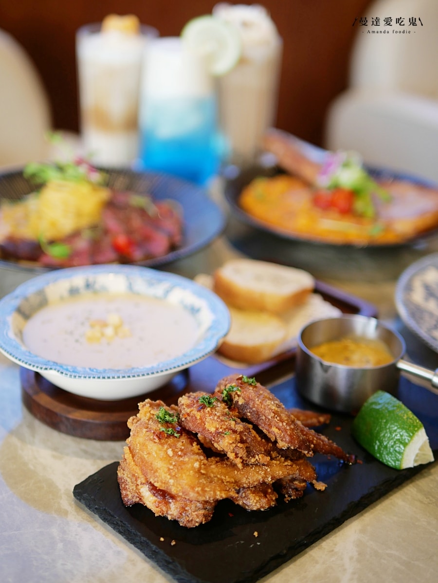 美翻天！從用餐環境到上桌餐點都讓人欲罷不能的浪漫饗宴「今鶴義式餐酒館安平店」超萌立體泡澡熊奶茶吸睛必點！台南慶生推薦｜台南約會推薦