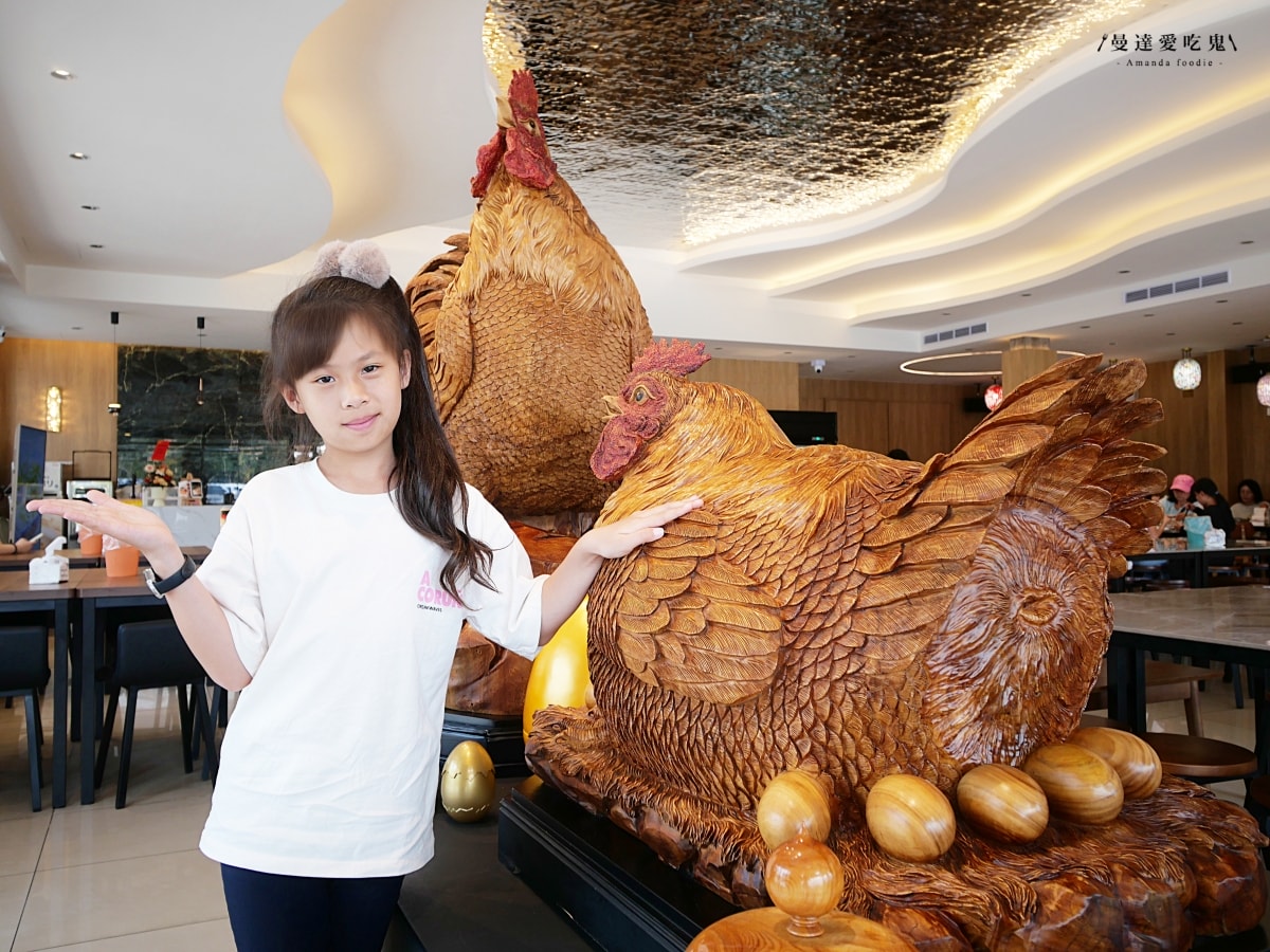 南投竹山美食｜拜拜完直接開吃「豪客窯烤雞 紫南宮店」皮脆肉嫩的高溫窯烤雞迷人飄香，澎湃辦桌料理一次滿足！紫南宮美食推薦｜竹山甕仔雞推薦