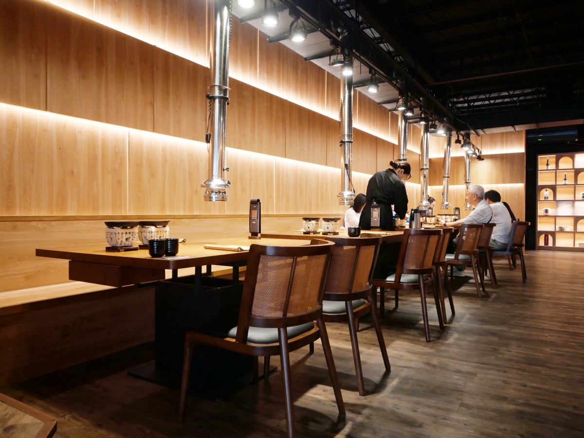 太銷魂！自己掌握熟度的迷人日式炸牛排定食「萩椛炸牛排 牛かつ專門店安平店」質感靜謐空間與職人料理的完美結合！安平美食推薦｜台南聚餐推薦