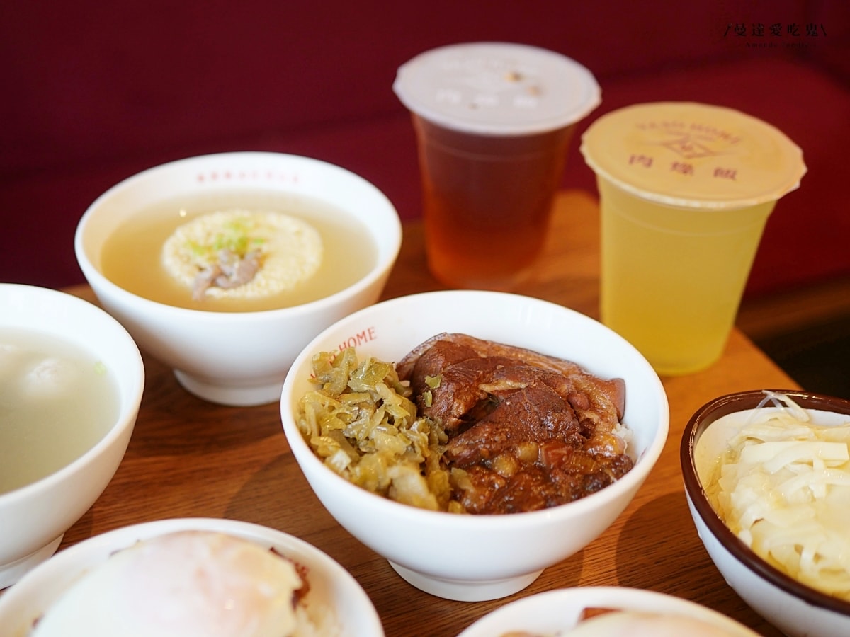 台南最美台式小吃店!米其林必比登推薦肉燥飯「VASO弘肉燥飯舖 安平店」限量腿庫飯、蒸蛋湯必點!台南美食推薦|安平美食推薦 - 第12張圖 台南最美台式小吃店!米其林必比登推薦肉燥飯「VASO弘肉燥飯舖 安平店」限量腿庫飯、蒸蛋湯必點!台南美食推薦|安平美食推薦