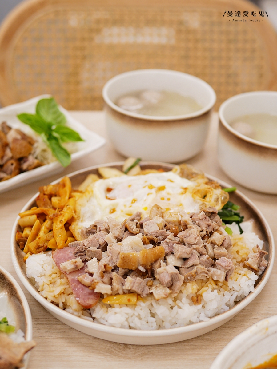 嘉義美食推薦｜舒適用餐空間搭配鮮嫩鵝肉料理「偶鵝嚐嚐台林店」必點糖燻鵝肉與炸鵝蛋！嘉義便當推薦｜嘉義外送推薦